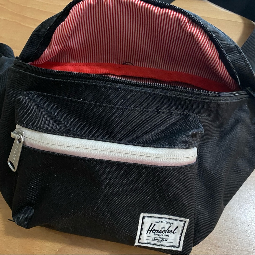 Herschel Supply Company Black Belt Bag Black Red stripe
